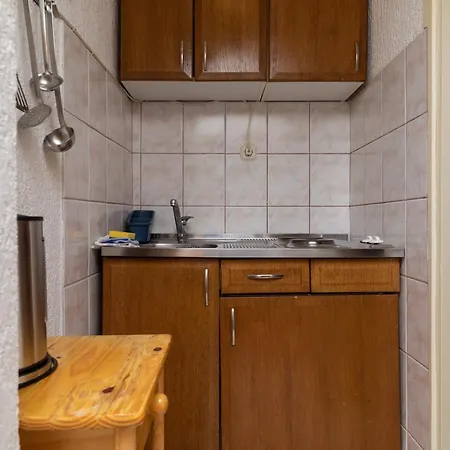 Apartment By The Sea Duce, Omis - 2992 Dugi Rat